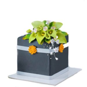 Calla-Lily-Gift-Wedding-Cake-600x600_1024x1024