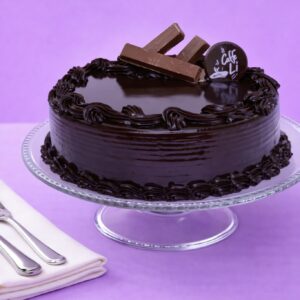 Kit kat Truffle Cake
